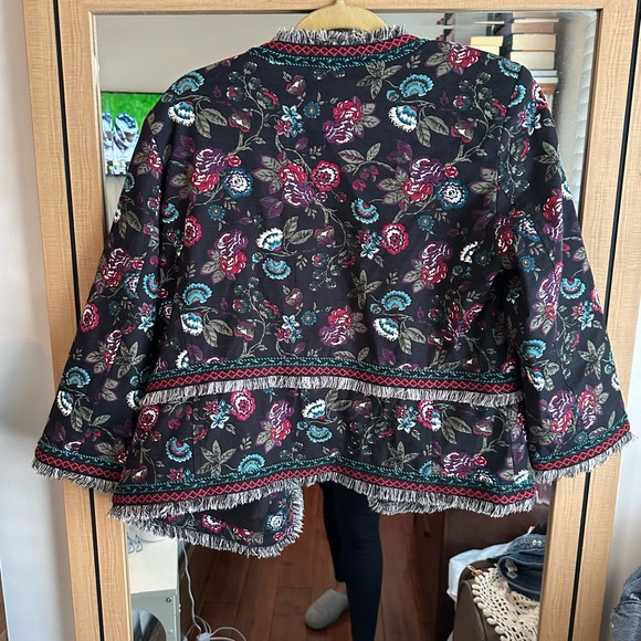Adorable Loft floral blazer jacket - Picture 3 of 4